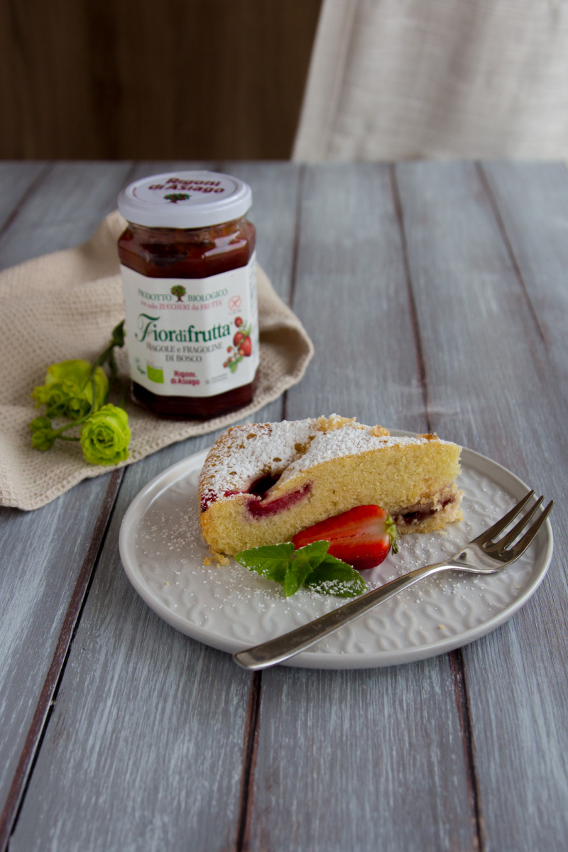 Torta di ricotta e fragole